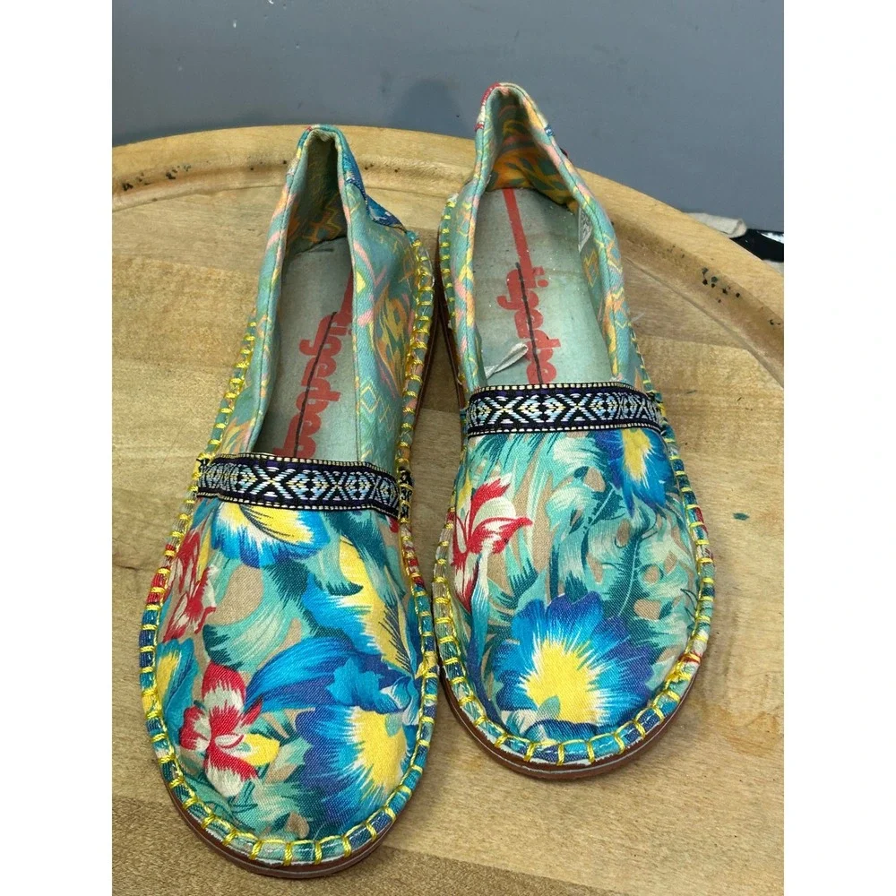 Tigerbear Republik Flats Women 8 Multicolor Floral Tropical Boho Espadrille S038